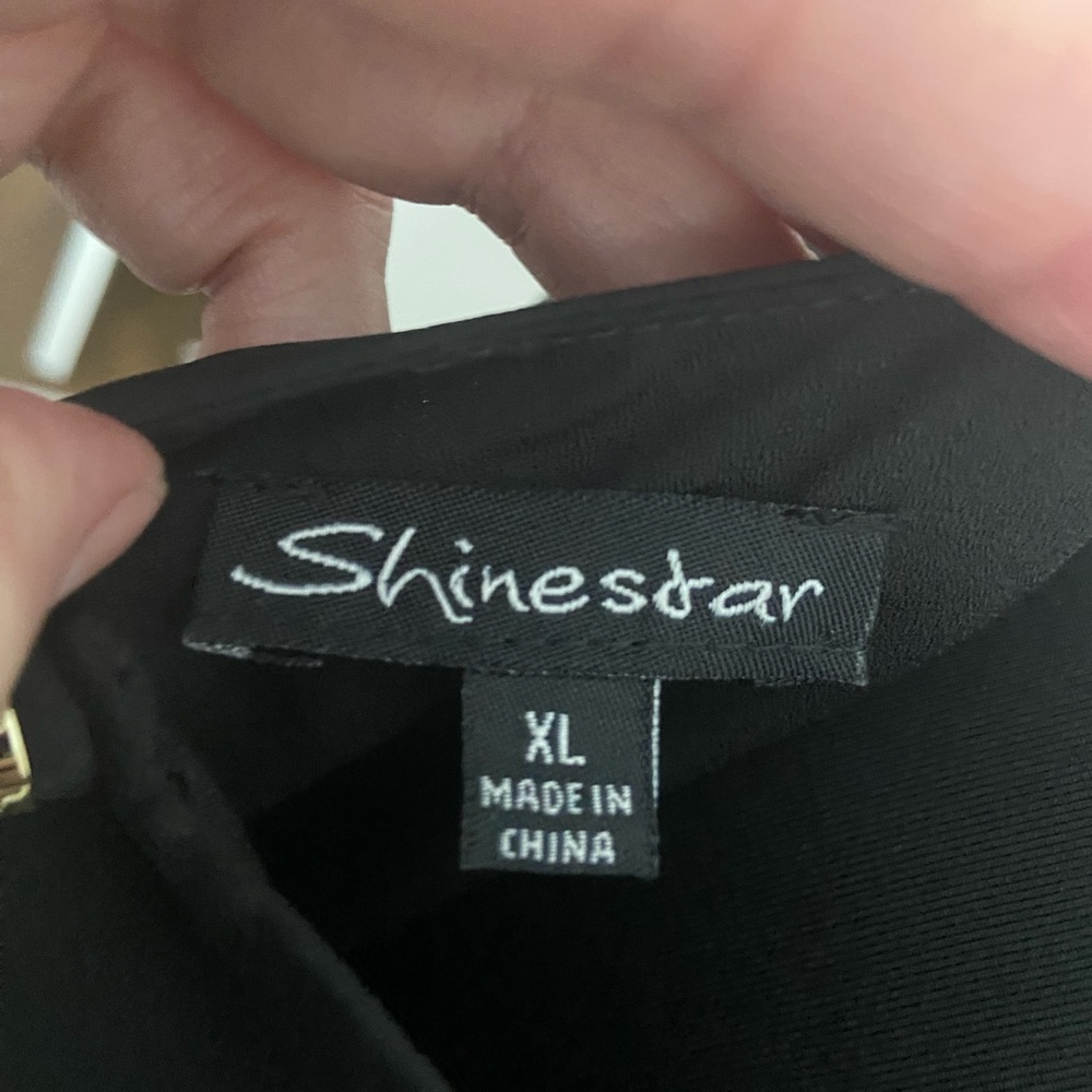 Shinestar Black Layered Women's Sleeveless Blouse - Picture 4 of 5